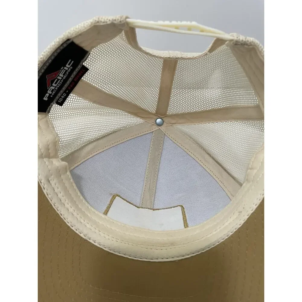 Cubby's Sports Bar & Grill Brookings SD Trucker Hat Cap Mesh Snapback Grey Tan